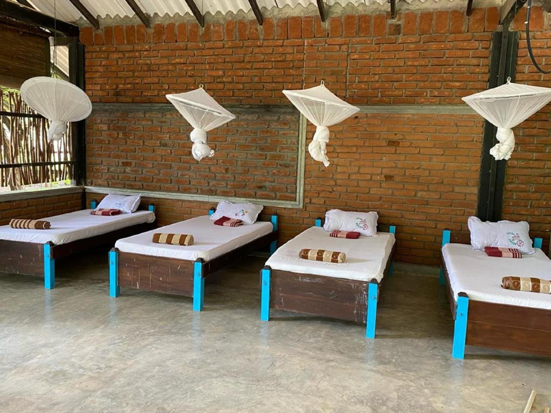 Yala Ying Yang Hostel & Camping ภายนอก รูปภาพ