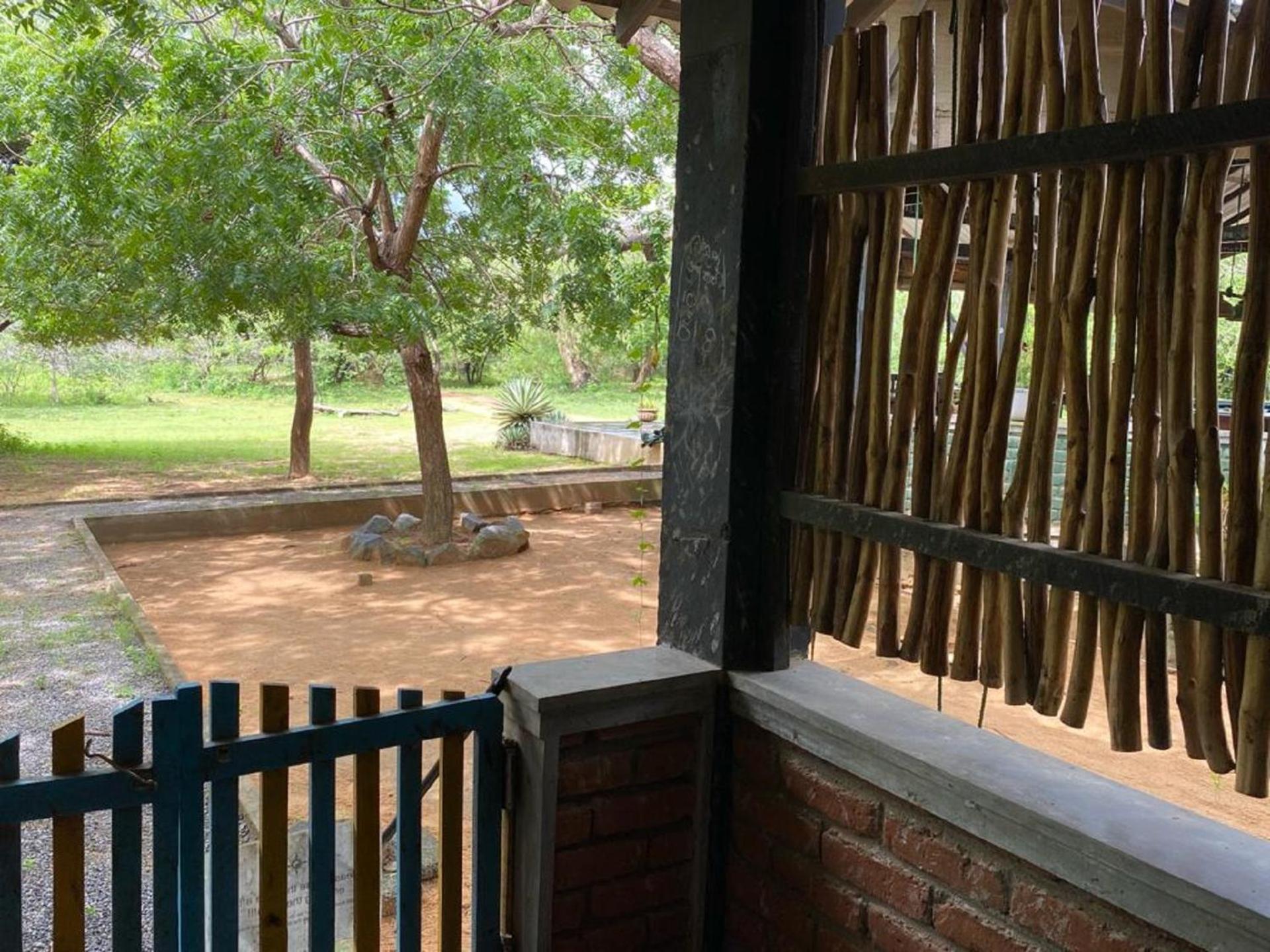 Yala Ying Yang Hostel & Camping ภายนอก รูปภาพ