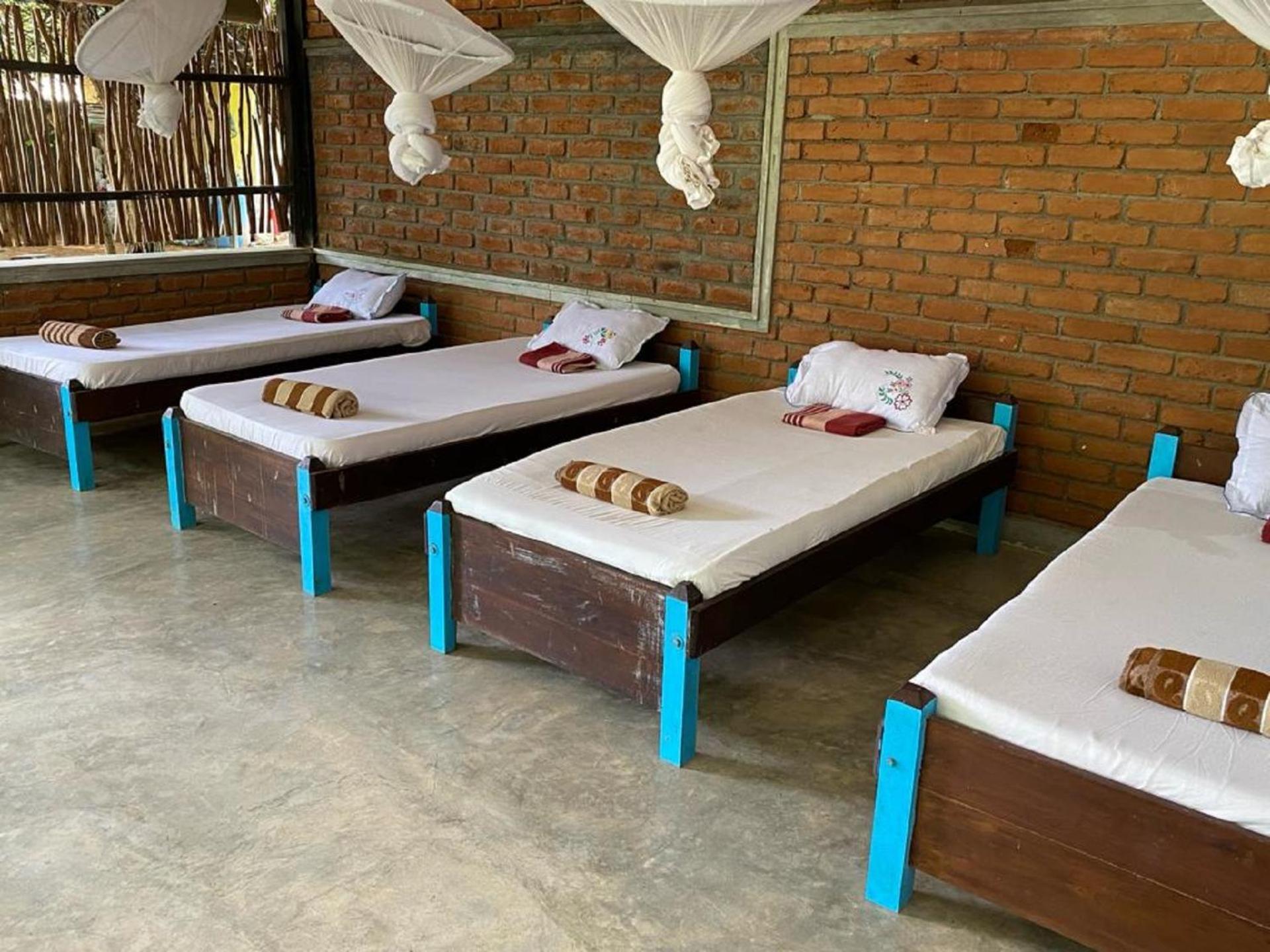 Yala Ying Yang Hostel & Camping ภายนอก รูปภาพ