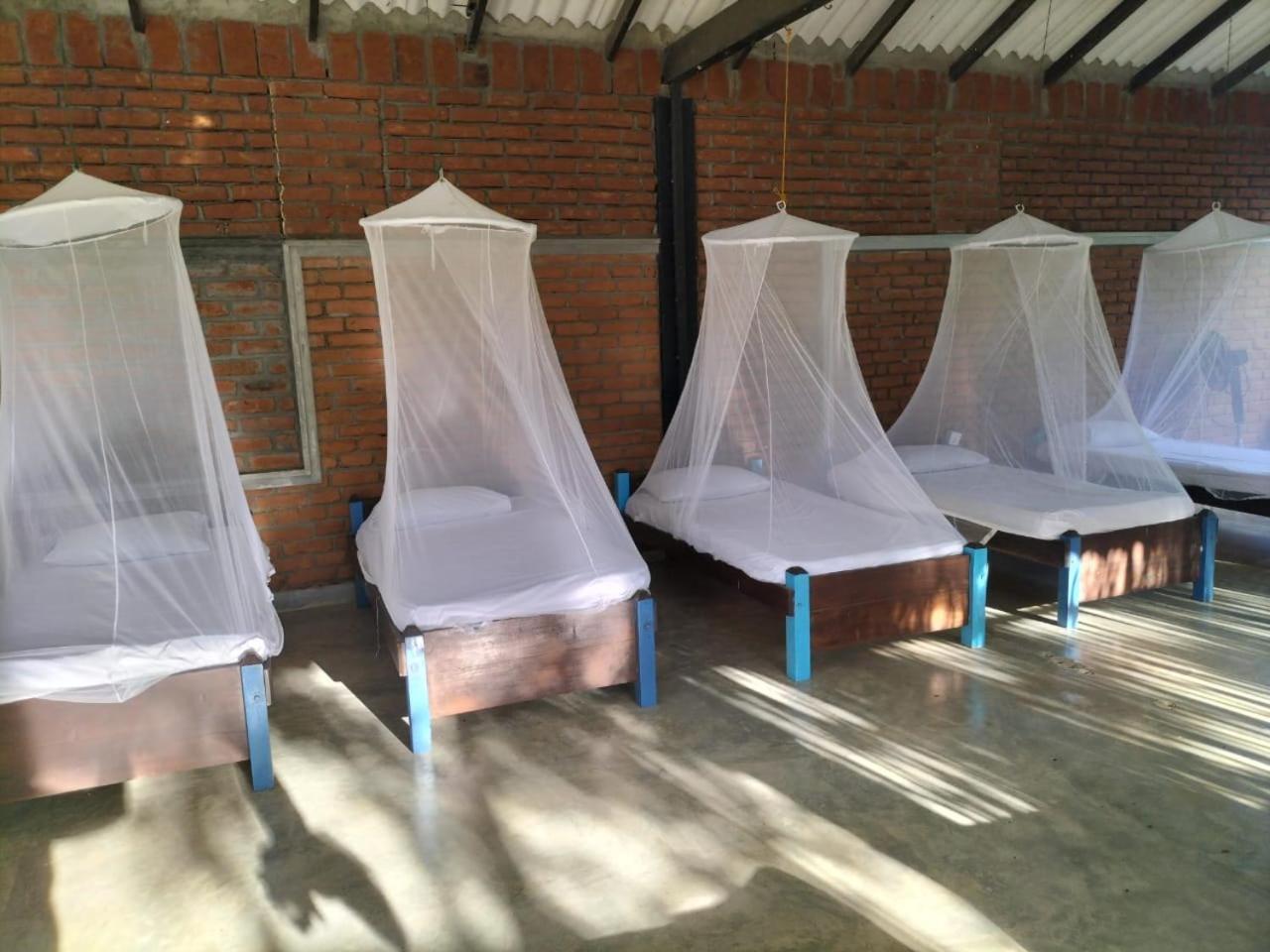 Yala Ying Yang Hostel & Camping ภายนอก รูปภาพ